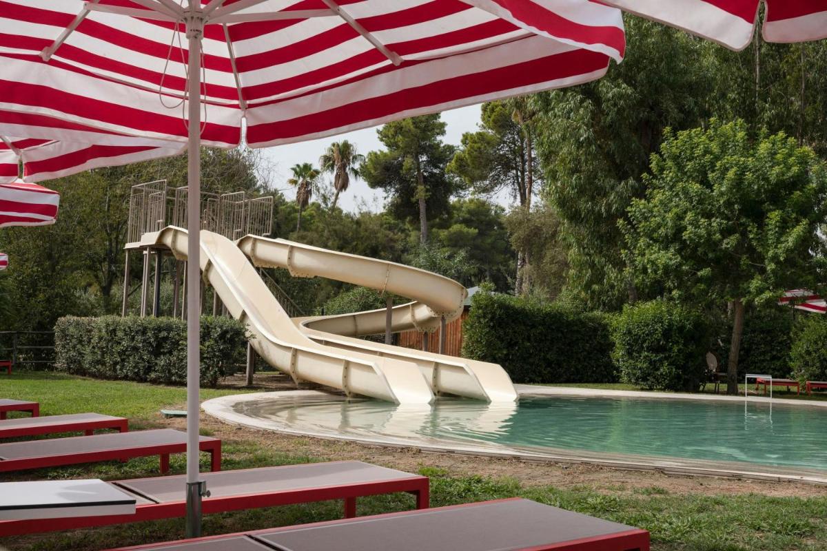 Mangia's Brucoli, Sicily, Autograph Collection