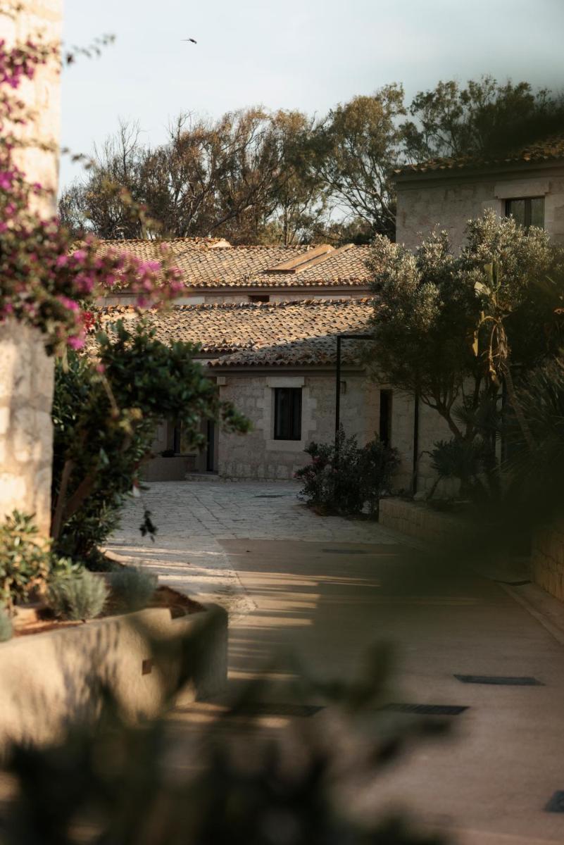 Mangia's Costa Ragusa Borgo - New Opening