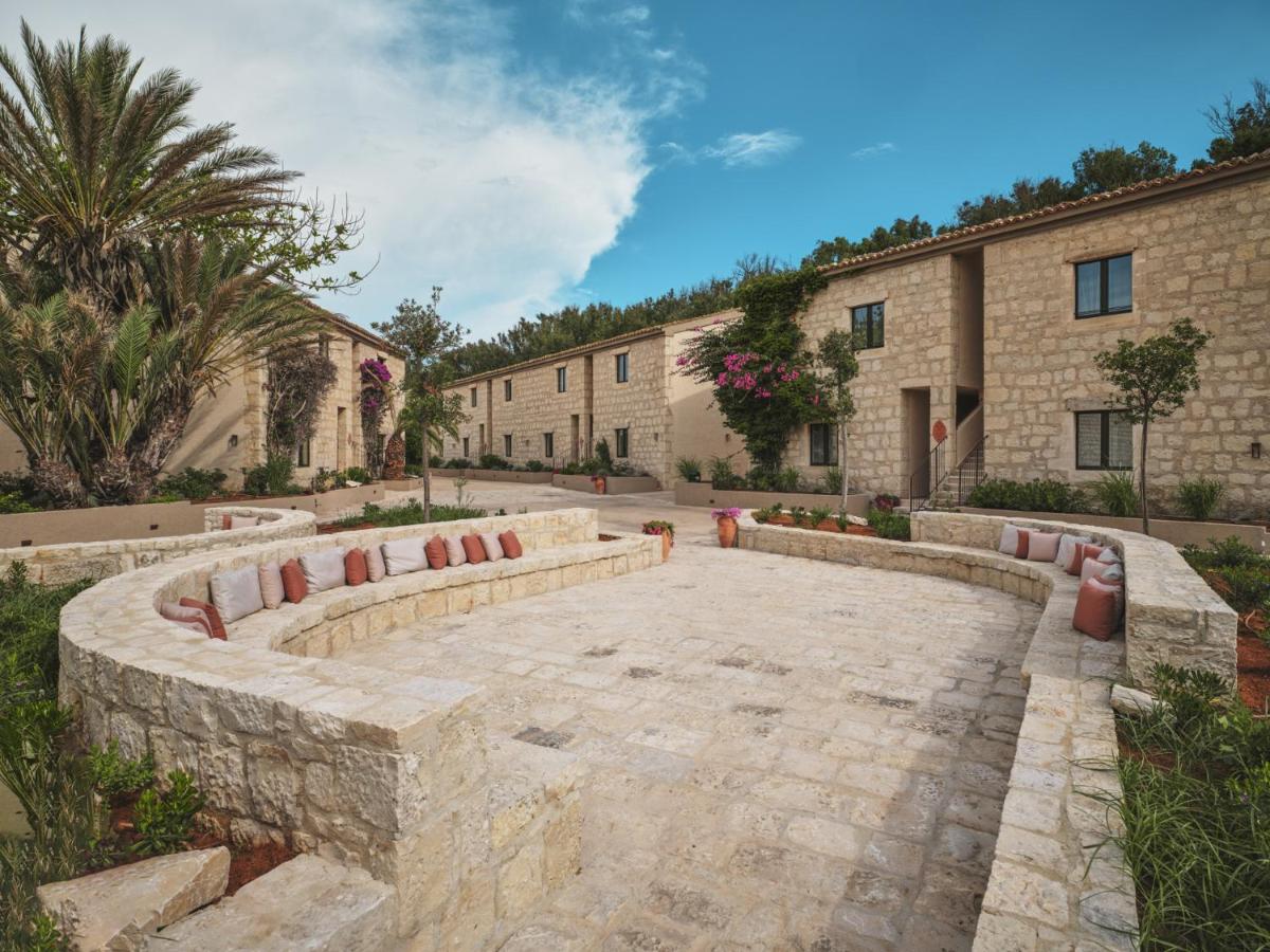 Mangia's Costa Ragusa Borgo - New Opening