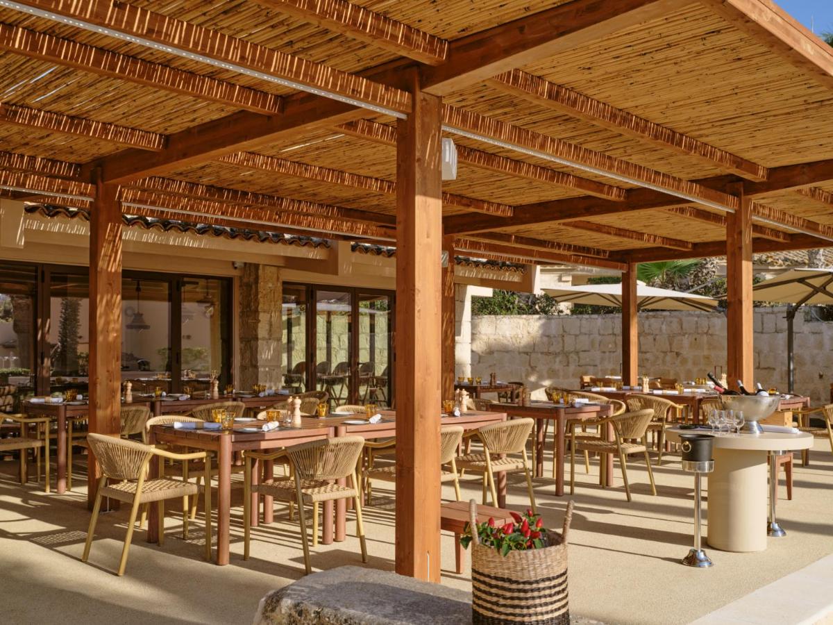 Mangia's Costa Ragusa Borgo - New Opening