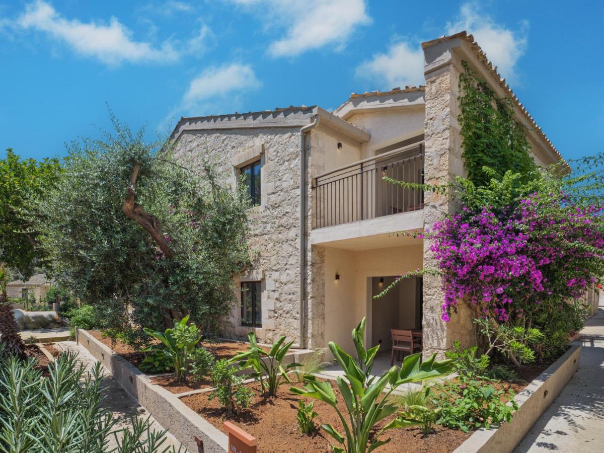 Mangia's Costa Ragusa Borgo - New Opening