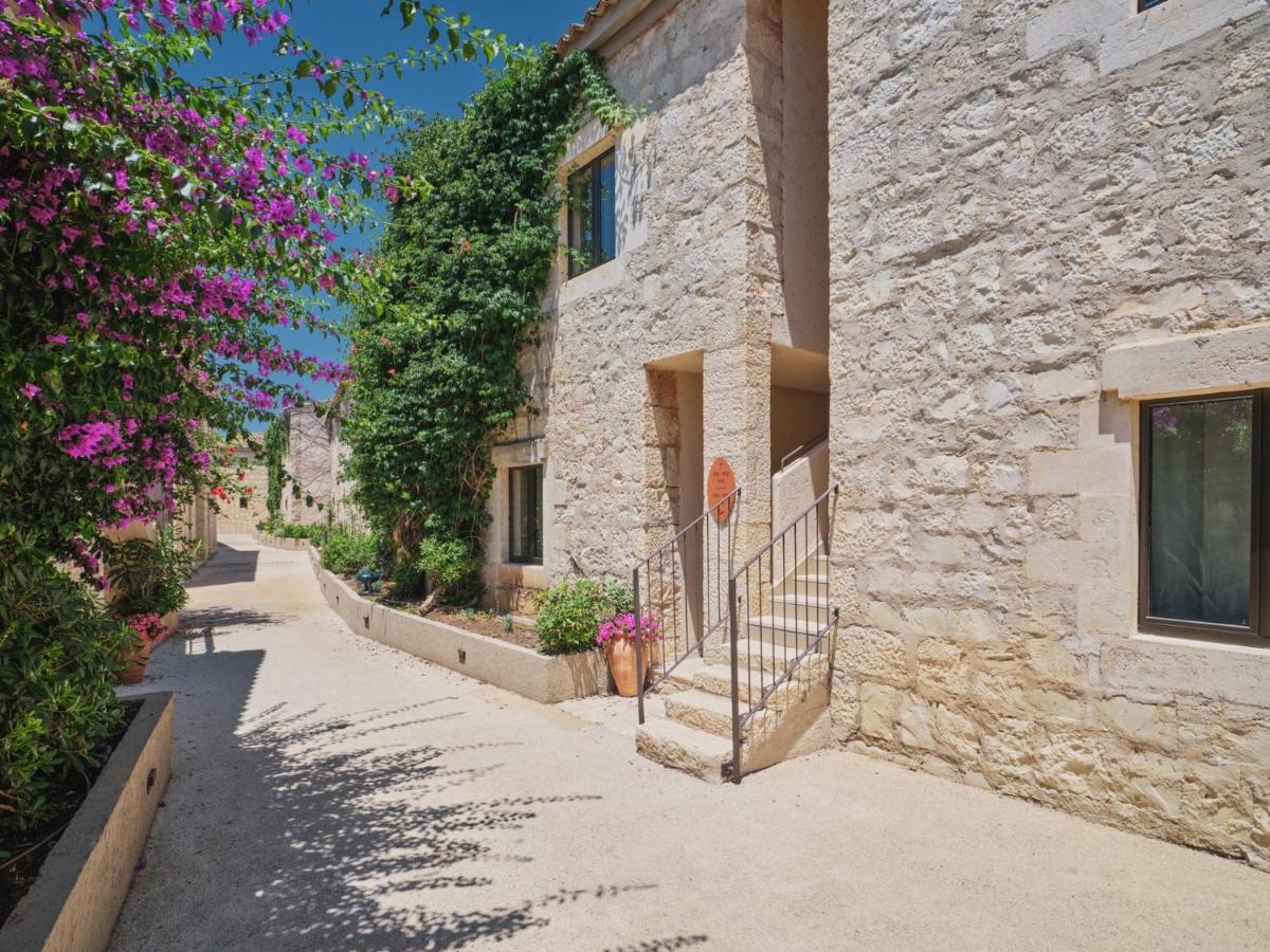 Mangia's Costa Ragusa Borgo - New Opening