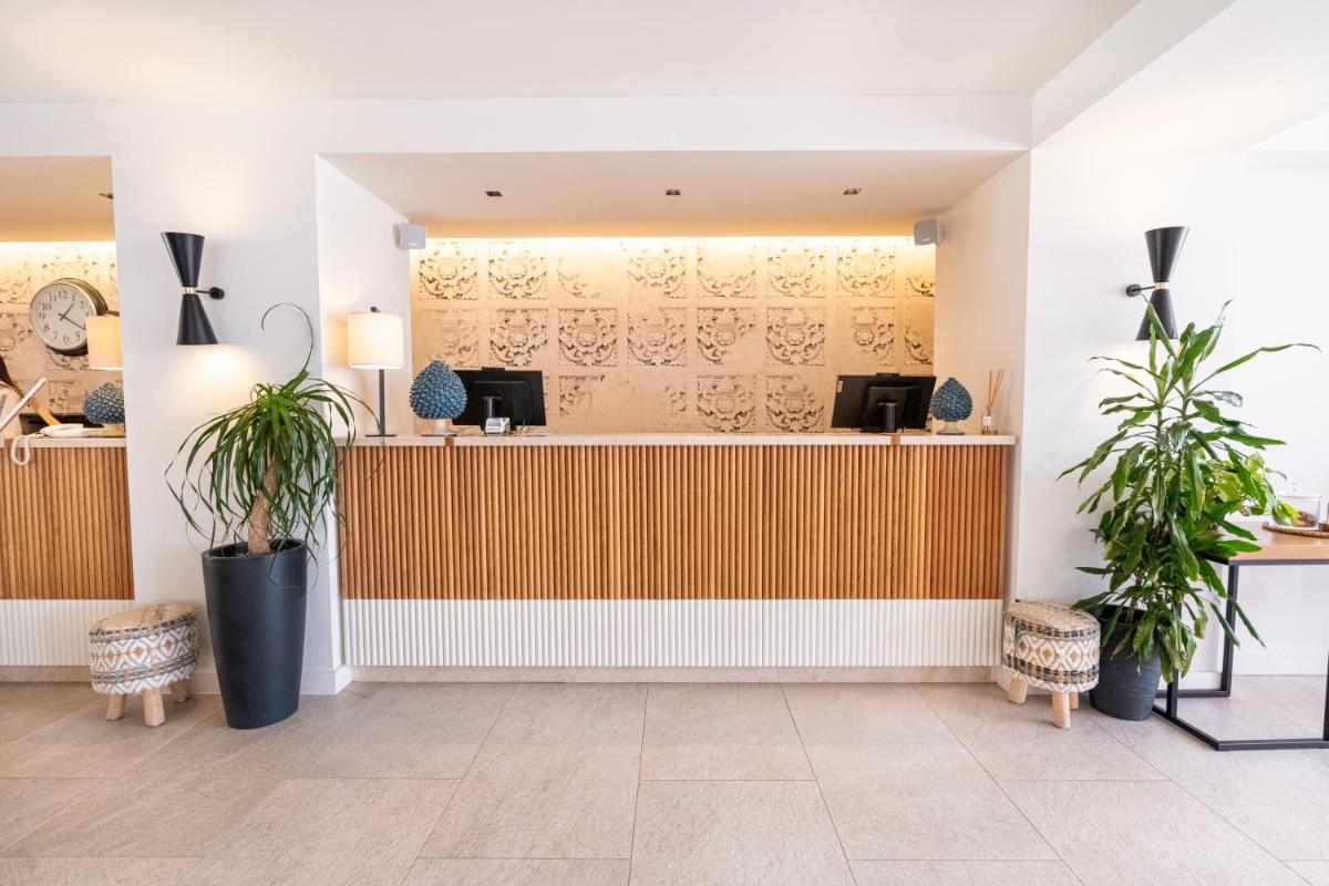 Mangia's Pollina Resort