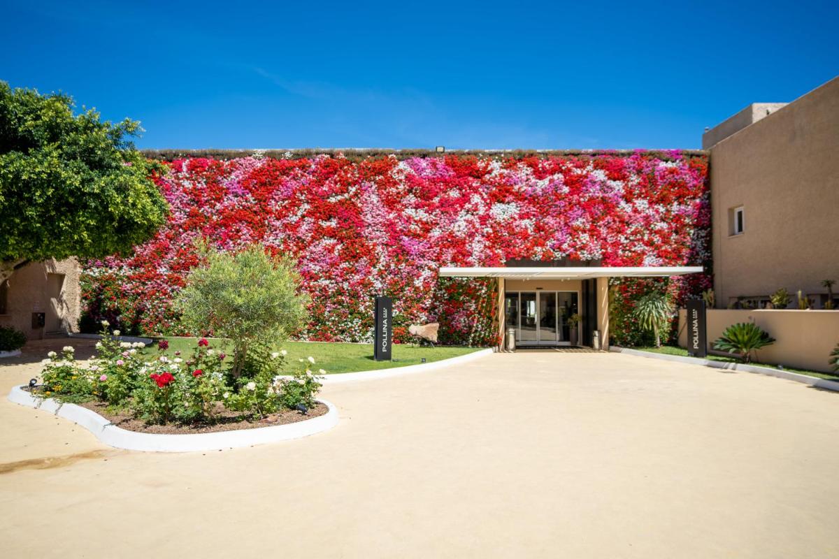 Mangia's Pollina Resort