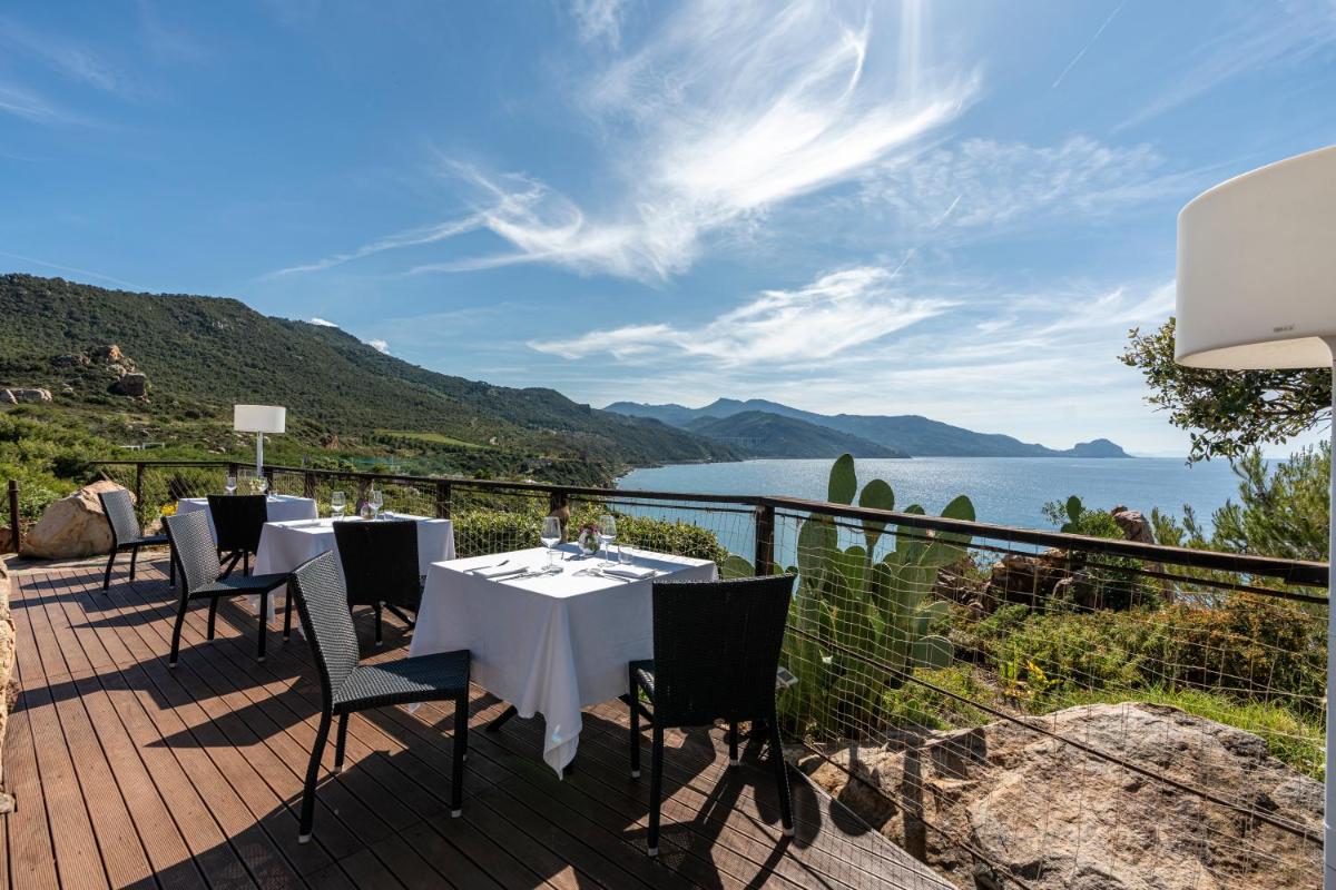 Mangia's Pollina Resort