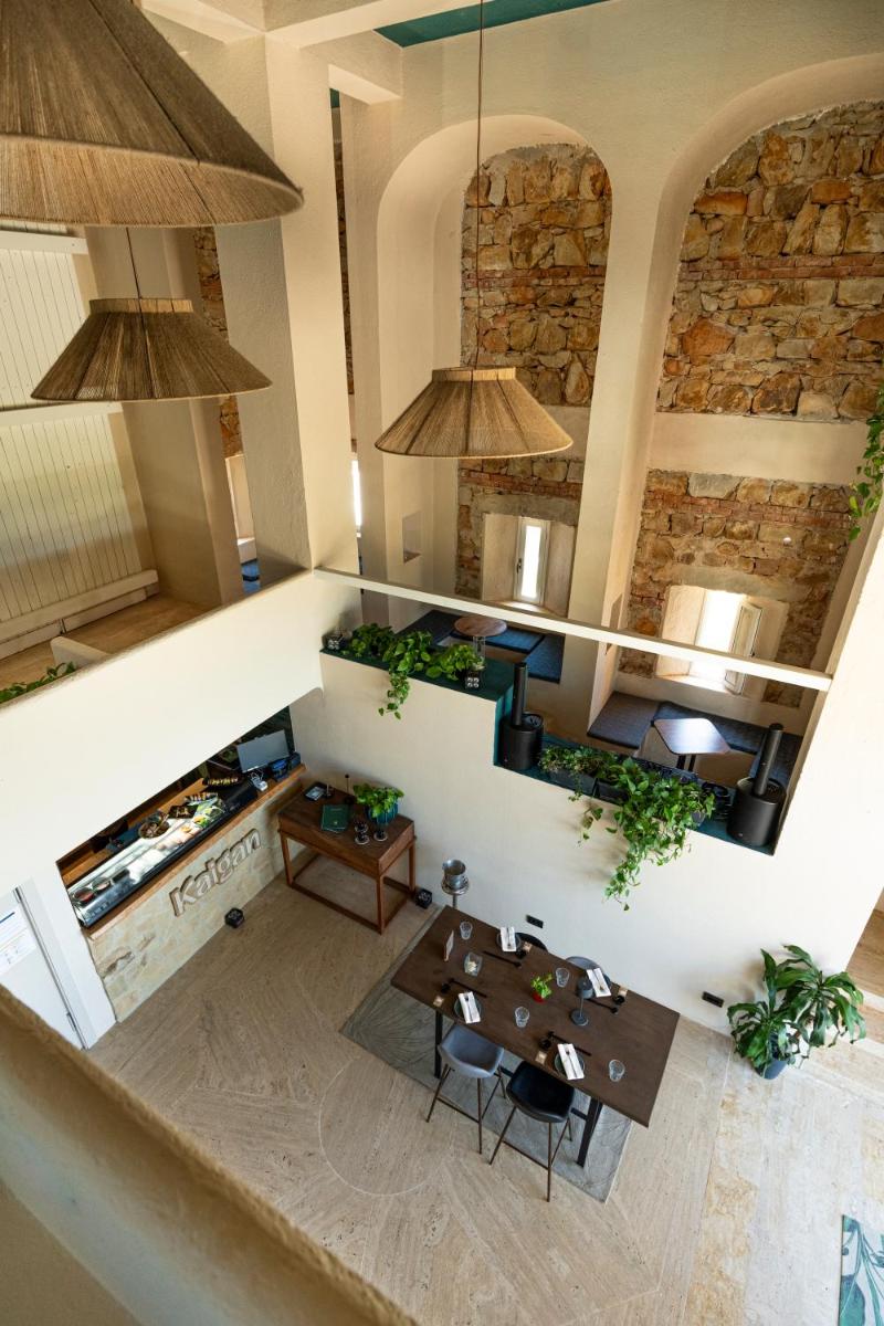 Mangia's Pollina Resort