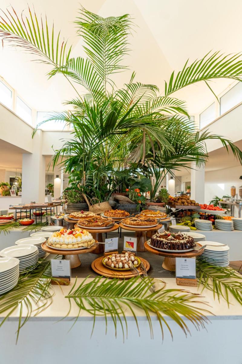 Mangia's Pollina Resort