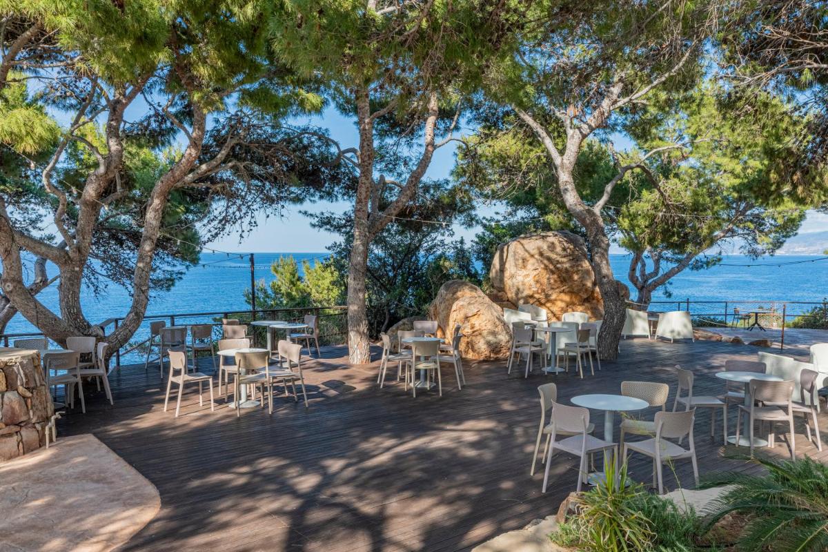 Mangia's Pollina Resort