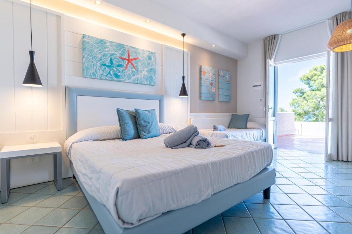 Mangia's Pollina Resort