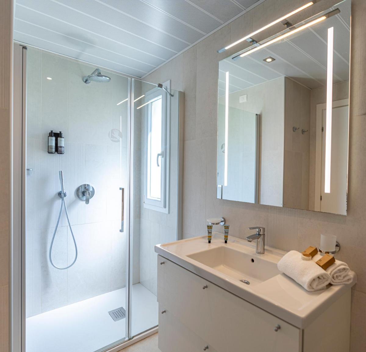 Mangia's Pollina Resort