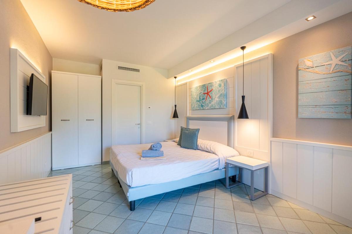 Mangia's Pollina Resort