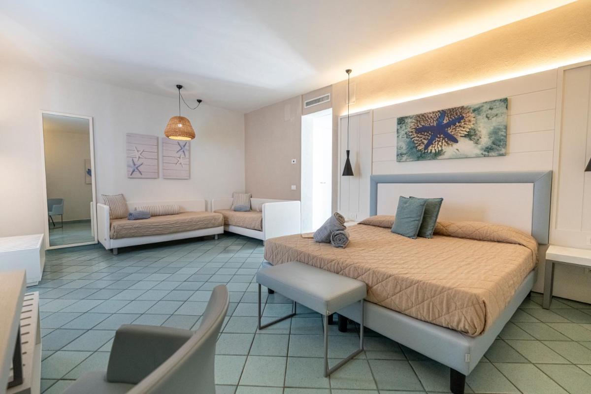 Mangia's Pollina Resort