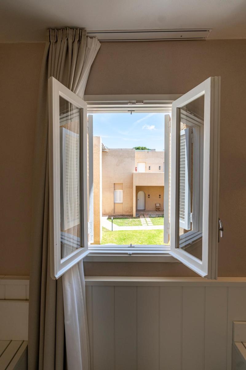 Mangia's Pollina Resort