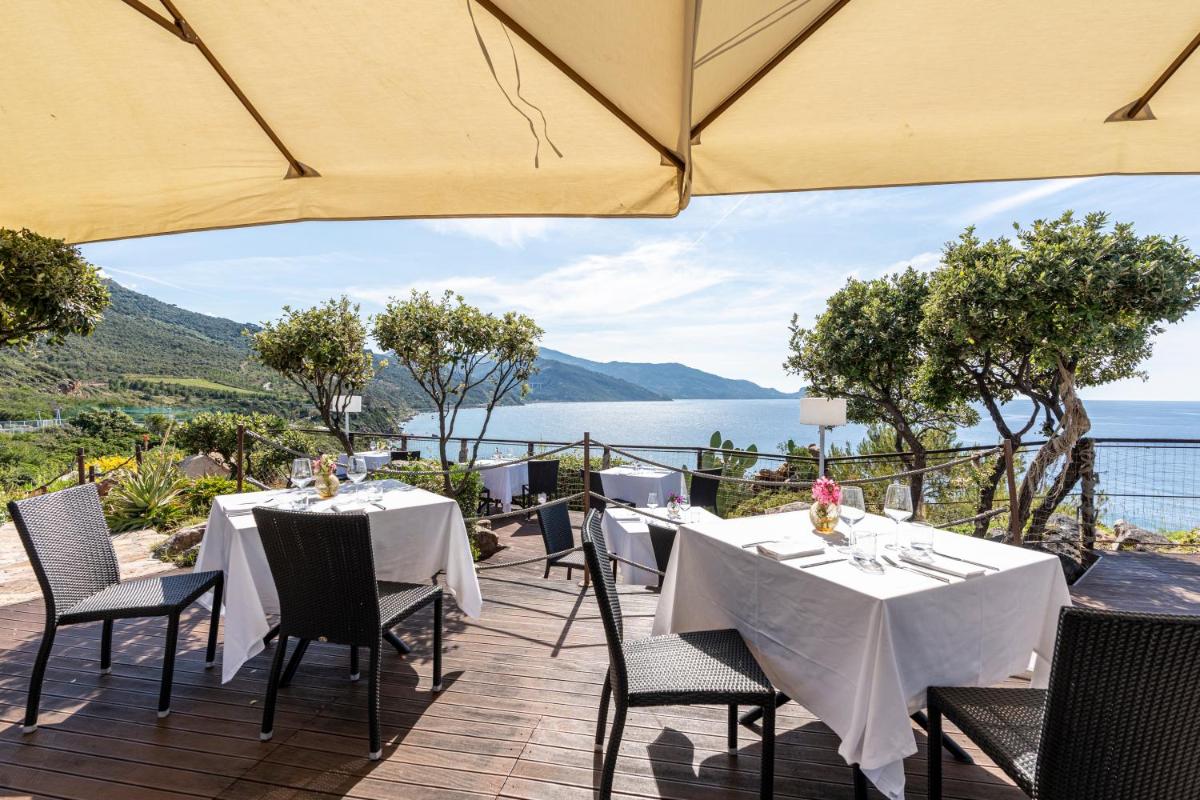 Mangia's Pollina Resort