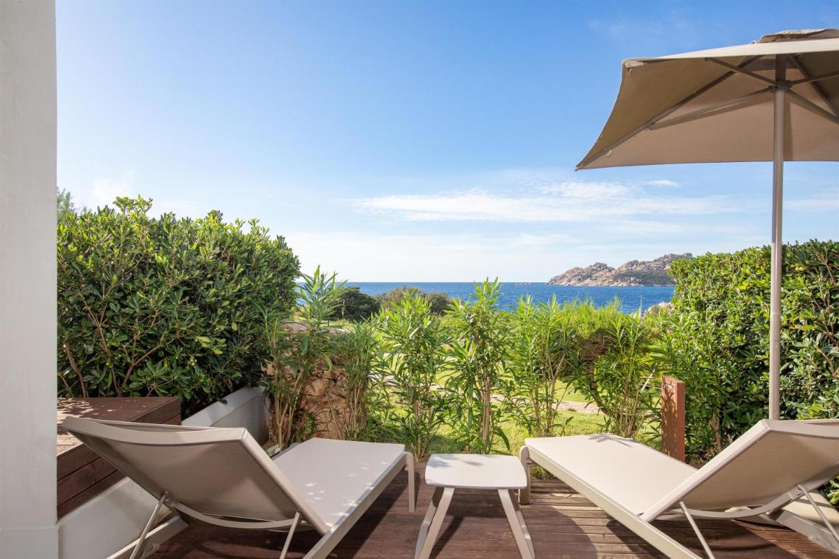 Mangia's Santa Teresa Sardinia, Curio Collection by Hilton