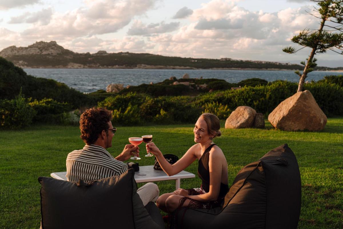 Mangia's Santa Teresa Sardinia, Curio Collection by Hilton