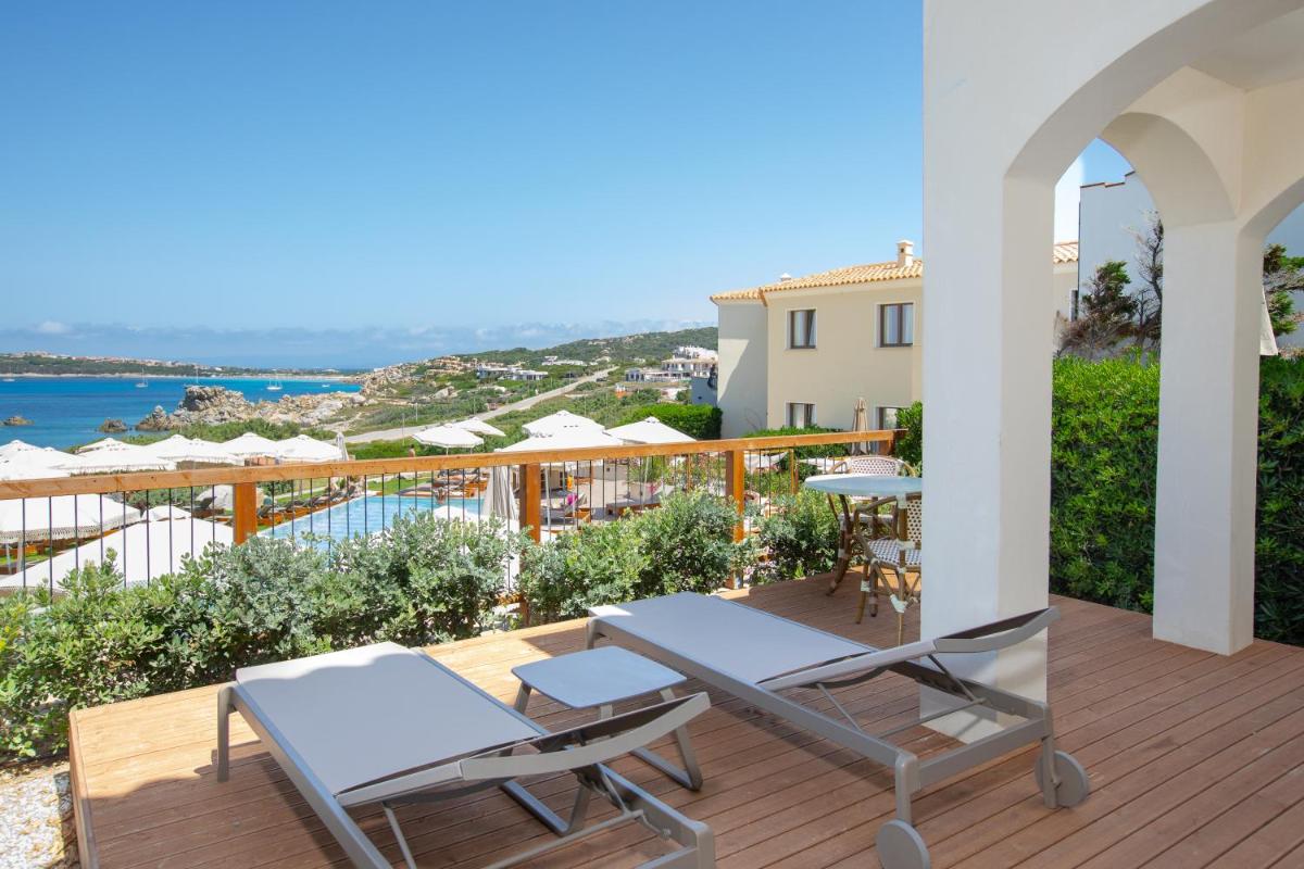 Mangia's Santa Teresa Sardinia, Curio Collection by Hilton
