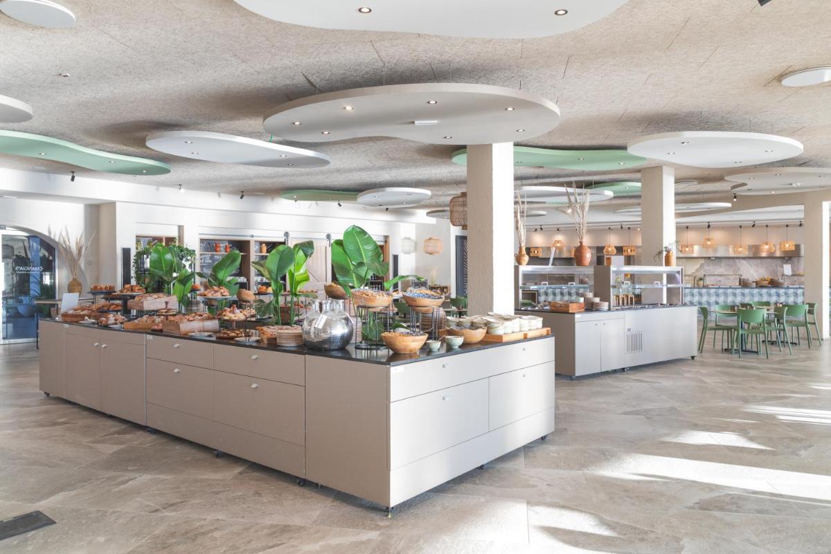 Mangia's Sardinia Resort