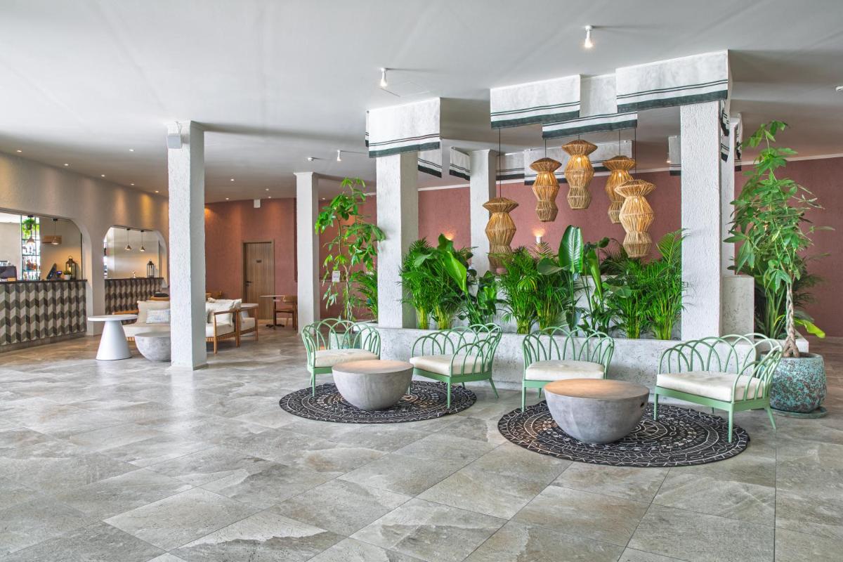 Mangia's Sardinia Resort