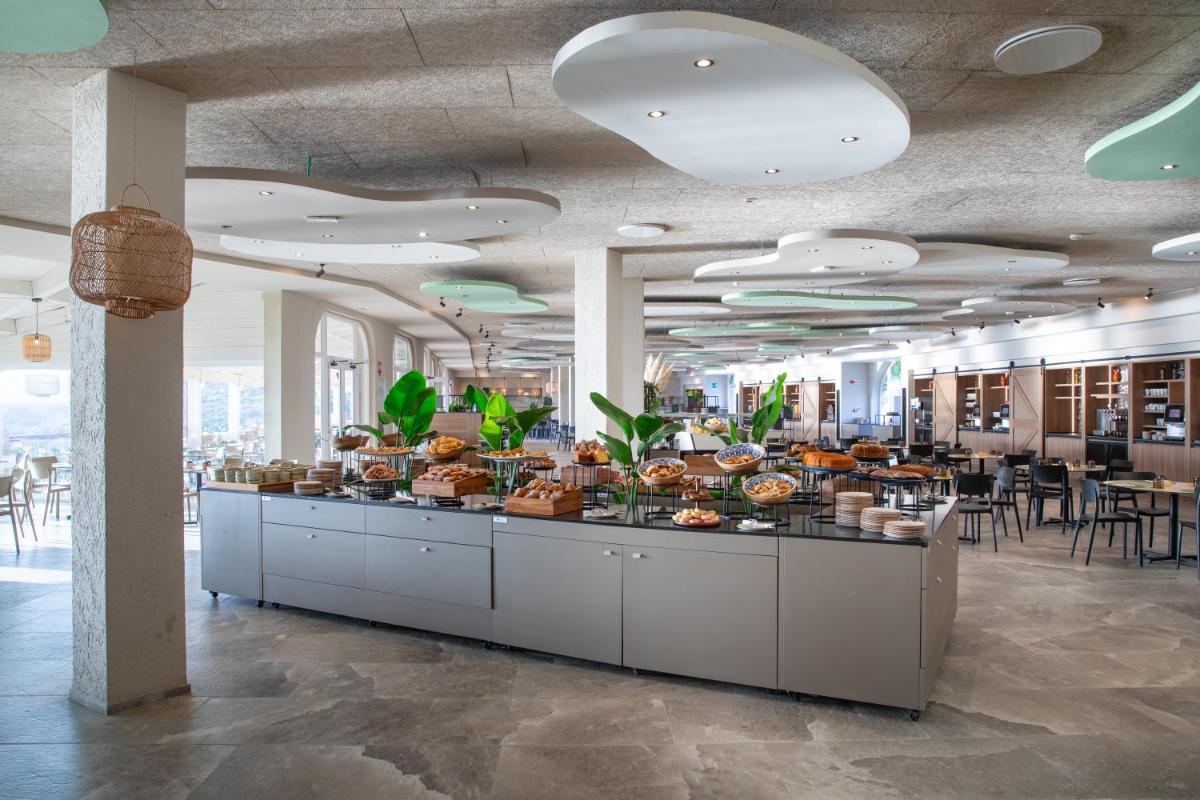 Mangia's Sardinia Resort