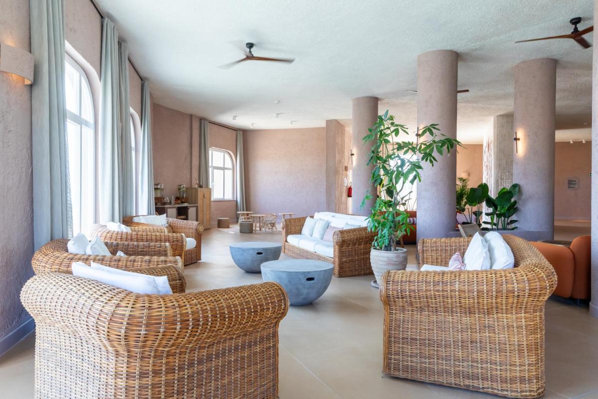 Mangia's Sardinia Resort