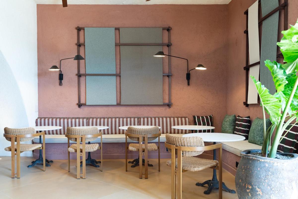 Mangia's Sardinia Resort