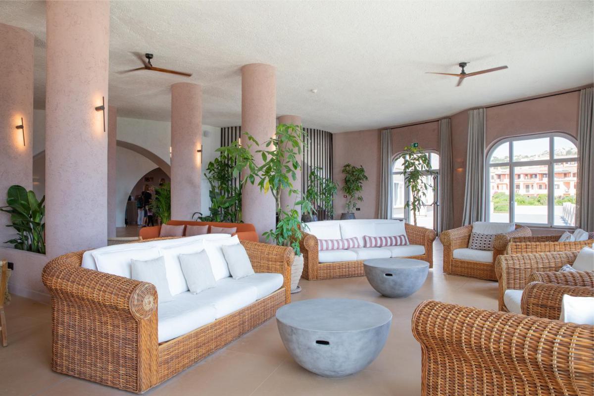 Mangia's Sardinia Resort