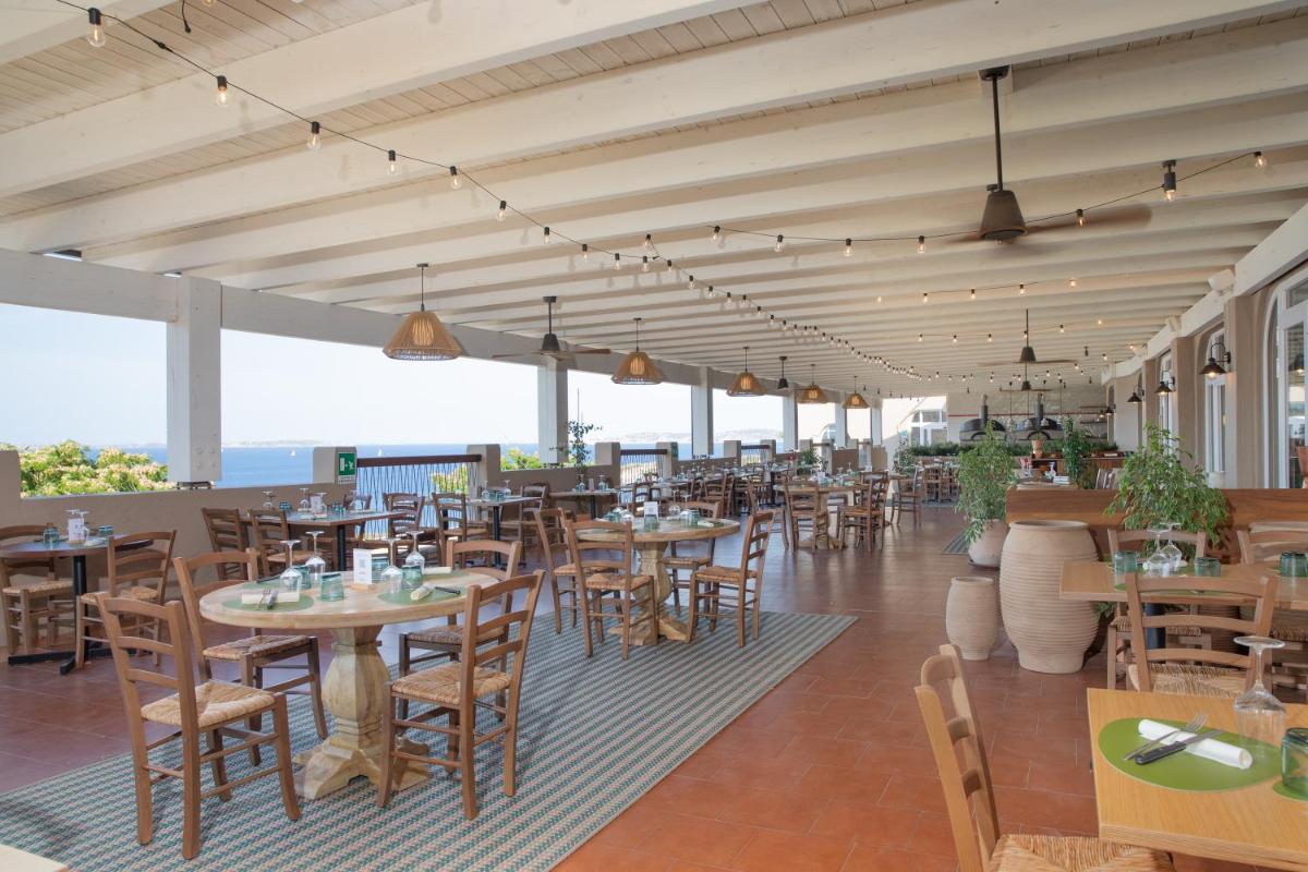 Mangia’s Sardinia Resort, Autograph Collection