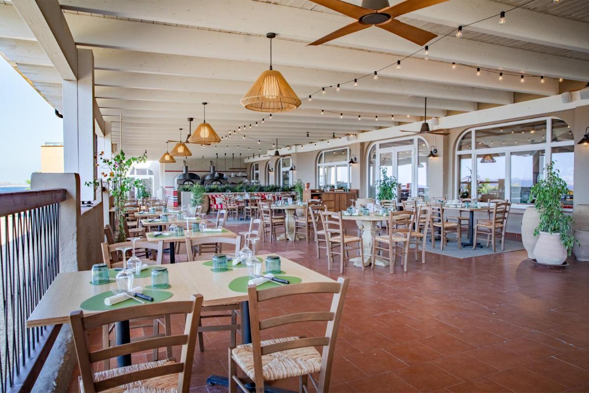 Mangia’s Sardinia Resort, Autograph Collection