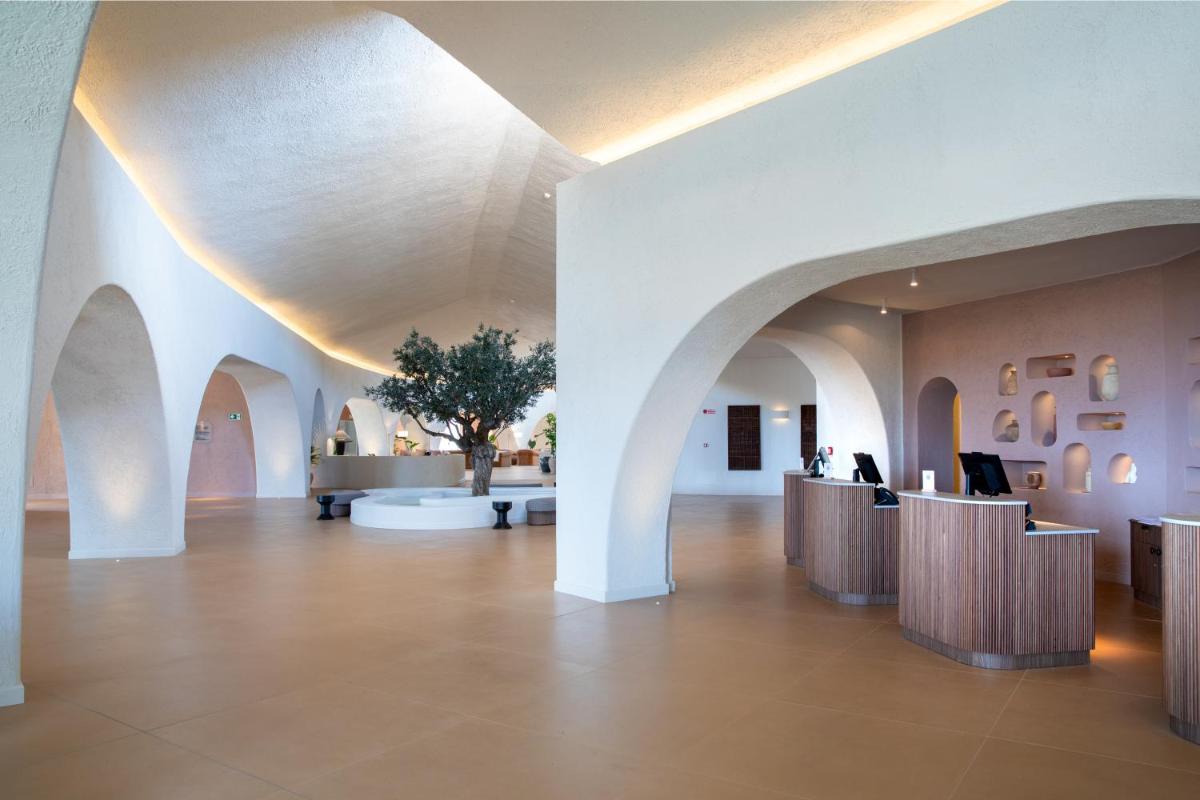Mangia’s Sardinia Resort, Autograph Collection