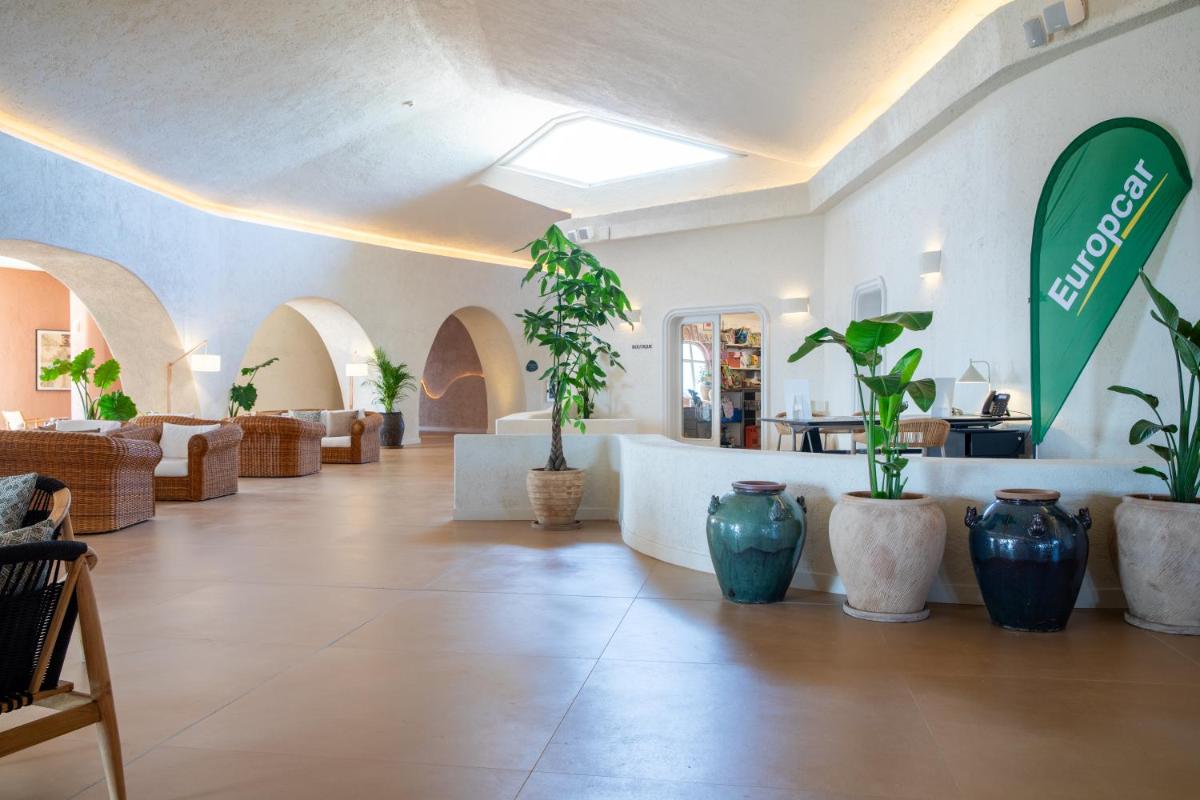 Mangia’s Sardinia Resort, Autograph Collection