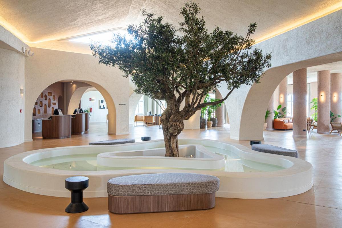 Mangia’s Sardinia Resort, Autograph Collection