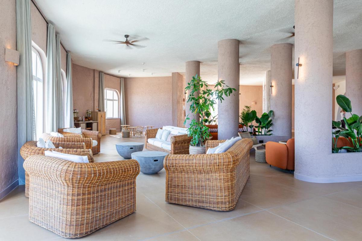 Mangia’s Sardinia Resort, Autograph Collection