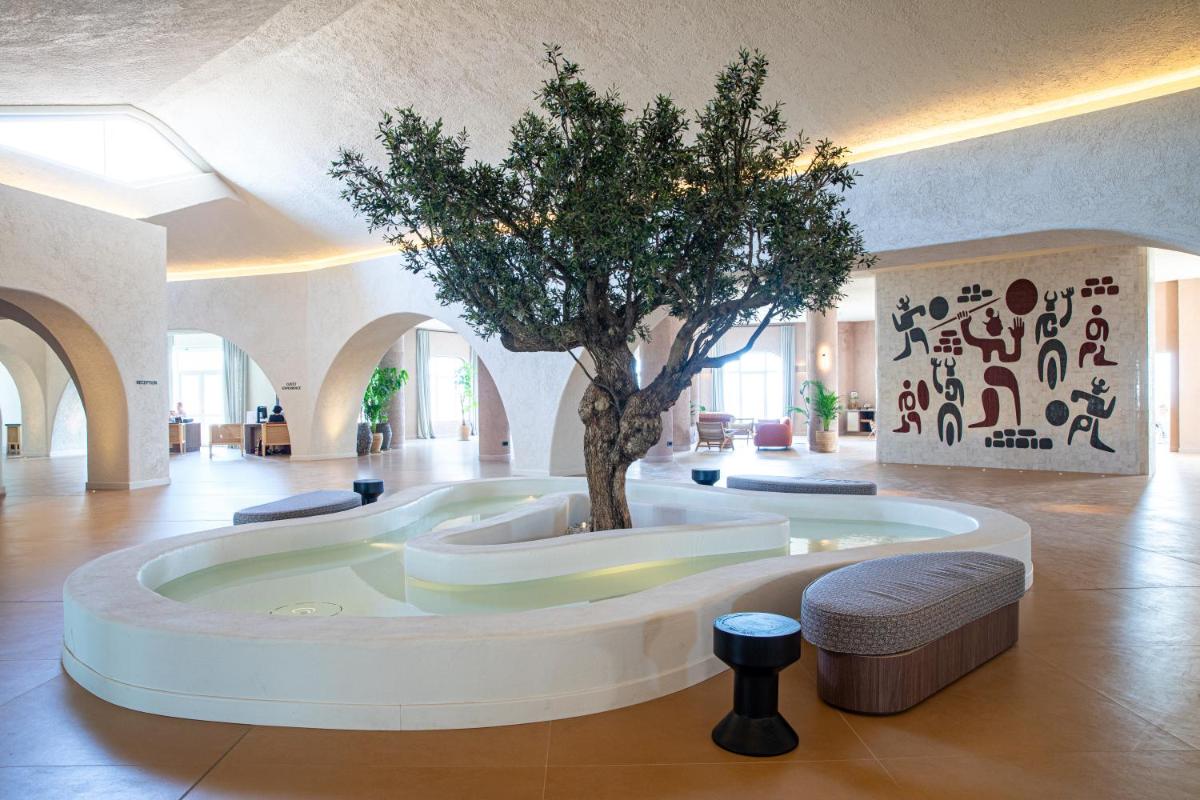 Mangia’s Sardinia Resort, Autograph Collection