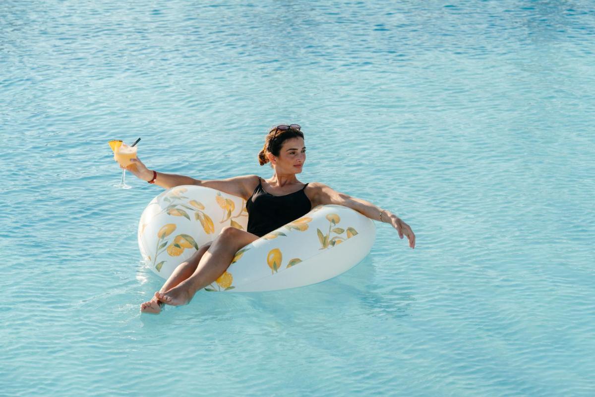 Mangia’s Sardinia Resort, Autograph Collection