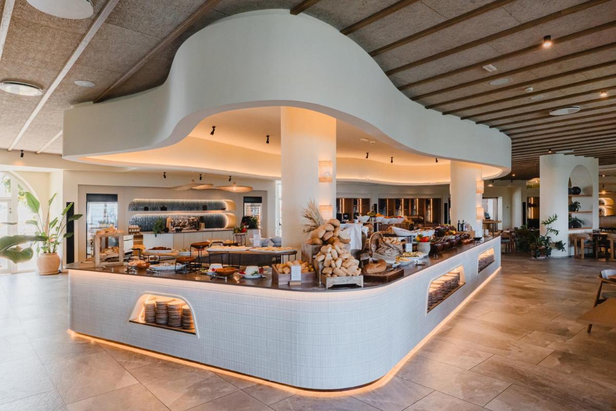Mangia’s Sardinia Resort, Autograph Collection