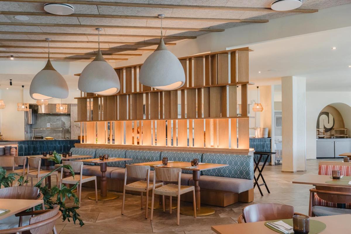 Mangia’s Sardinia Resort, Autograph Collection