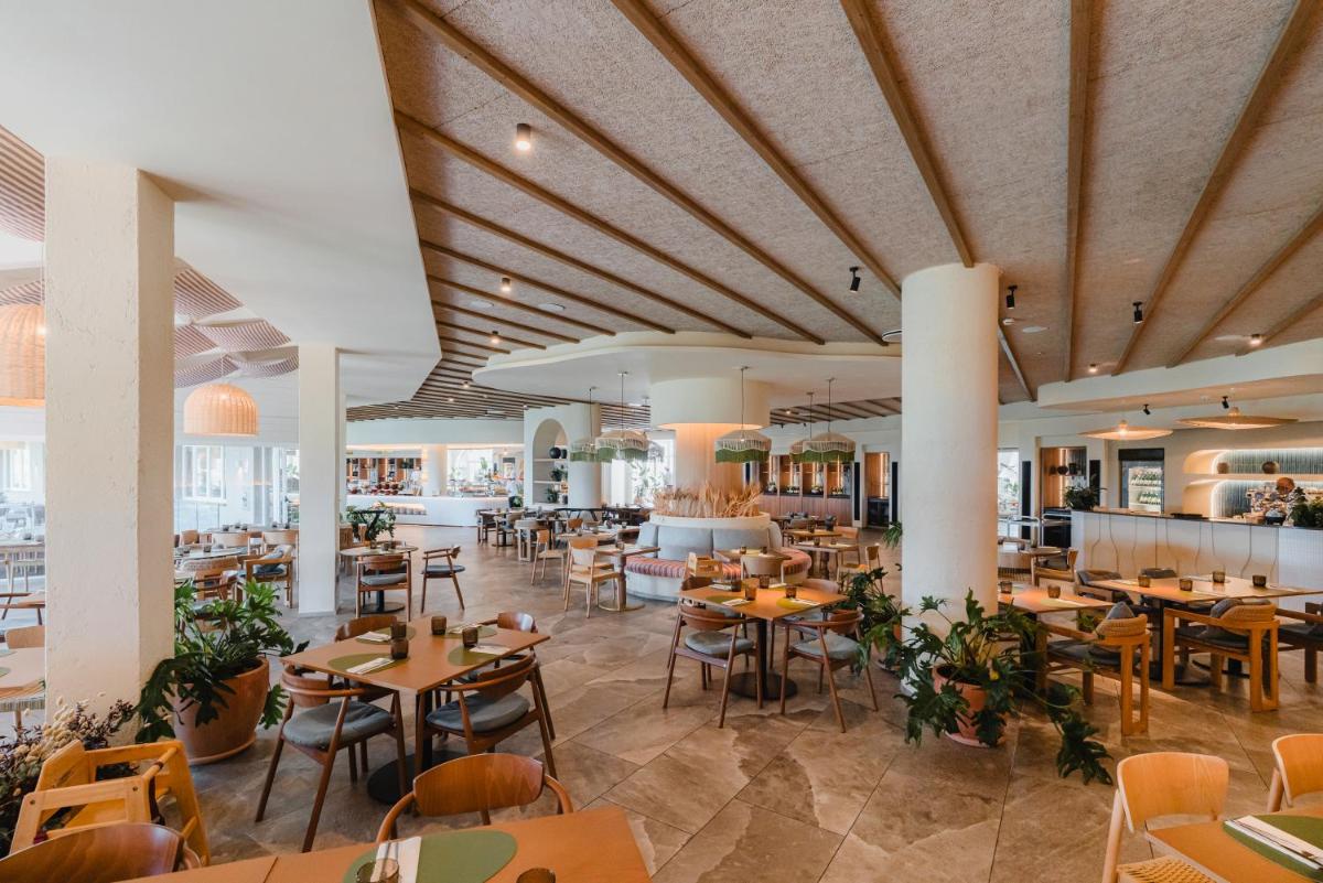 Mangia’s Sardinia Resort, Autograph Collection