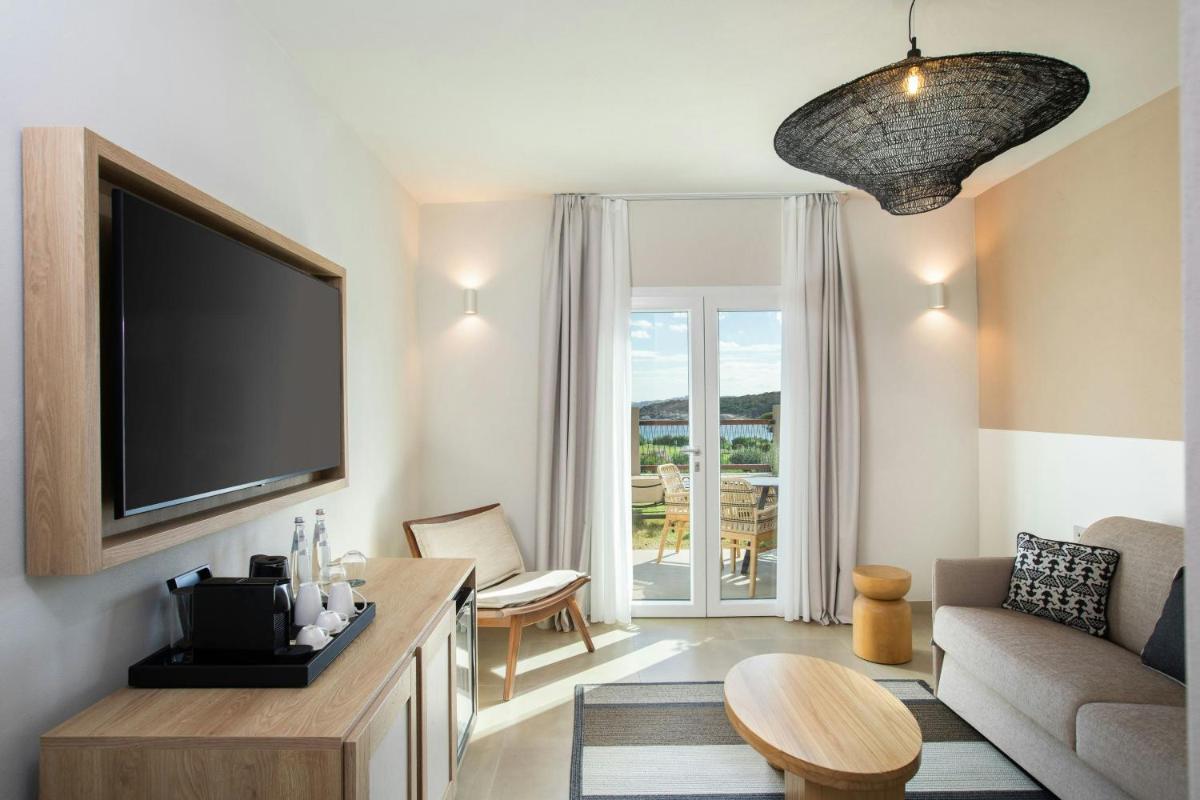 Mangia’s Sardinia Resort, Autograph Collection