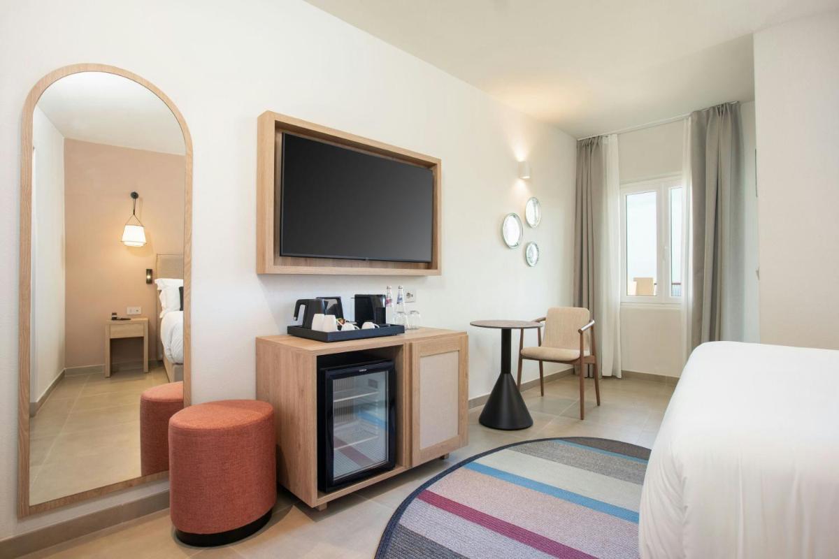 Mangia’s Sardinia Resort, Autograph Collection