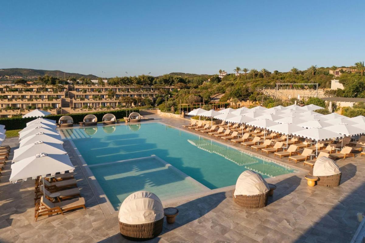 Mangia’s Sardinia Resort, Autograph Collection
