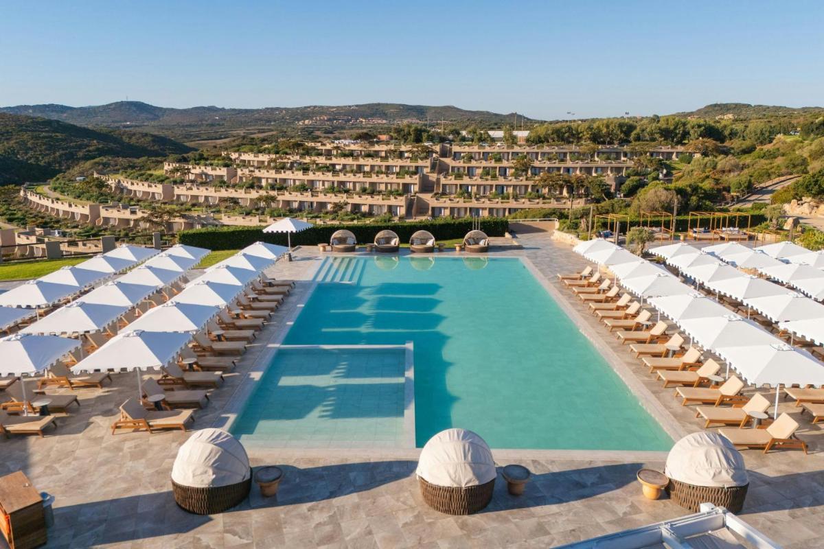 Mangia’s Sardinia Resort, Autograph Collection