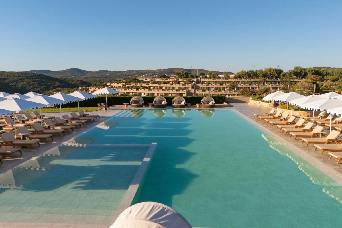 Mangia’s Sardinia Resort, Autograph Collection