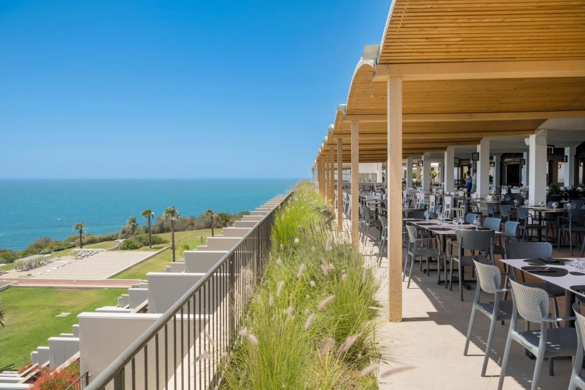 Mangia's Torre Del Barone Resort & SPA