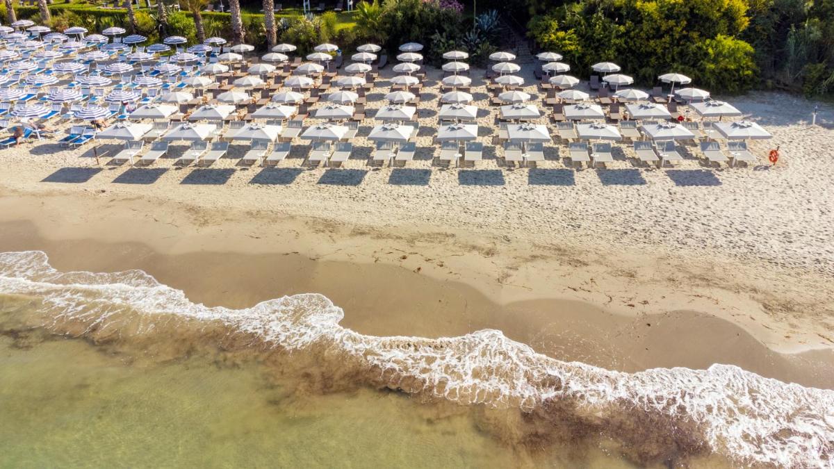 Mangia's Torre Del Barone Resort & SPA