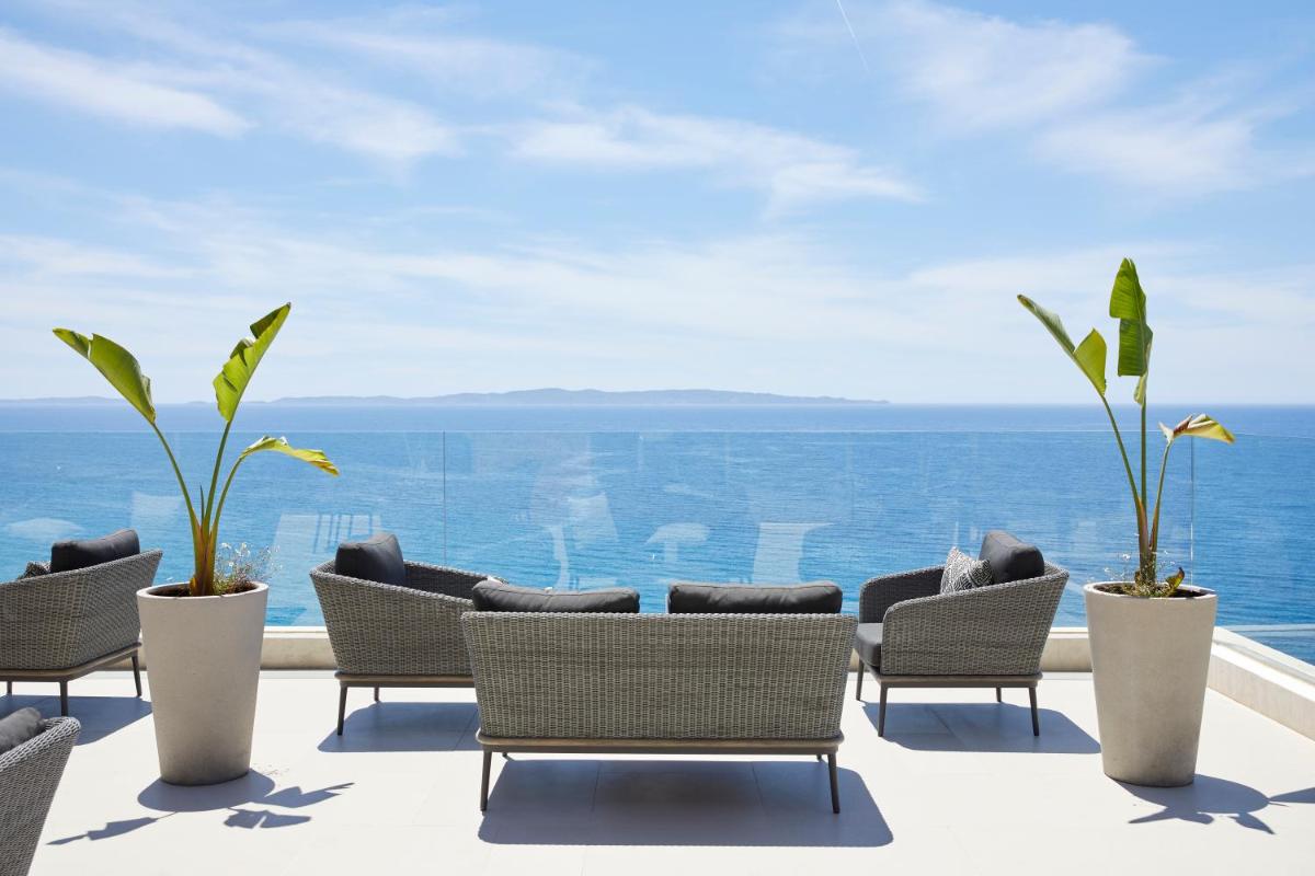 Elix, Mar-Bella Collection