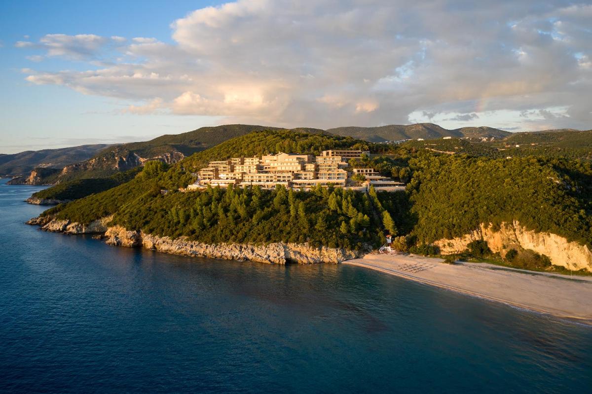 Elix, Mar-Bella Collection