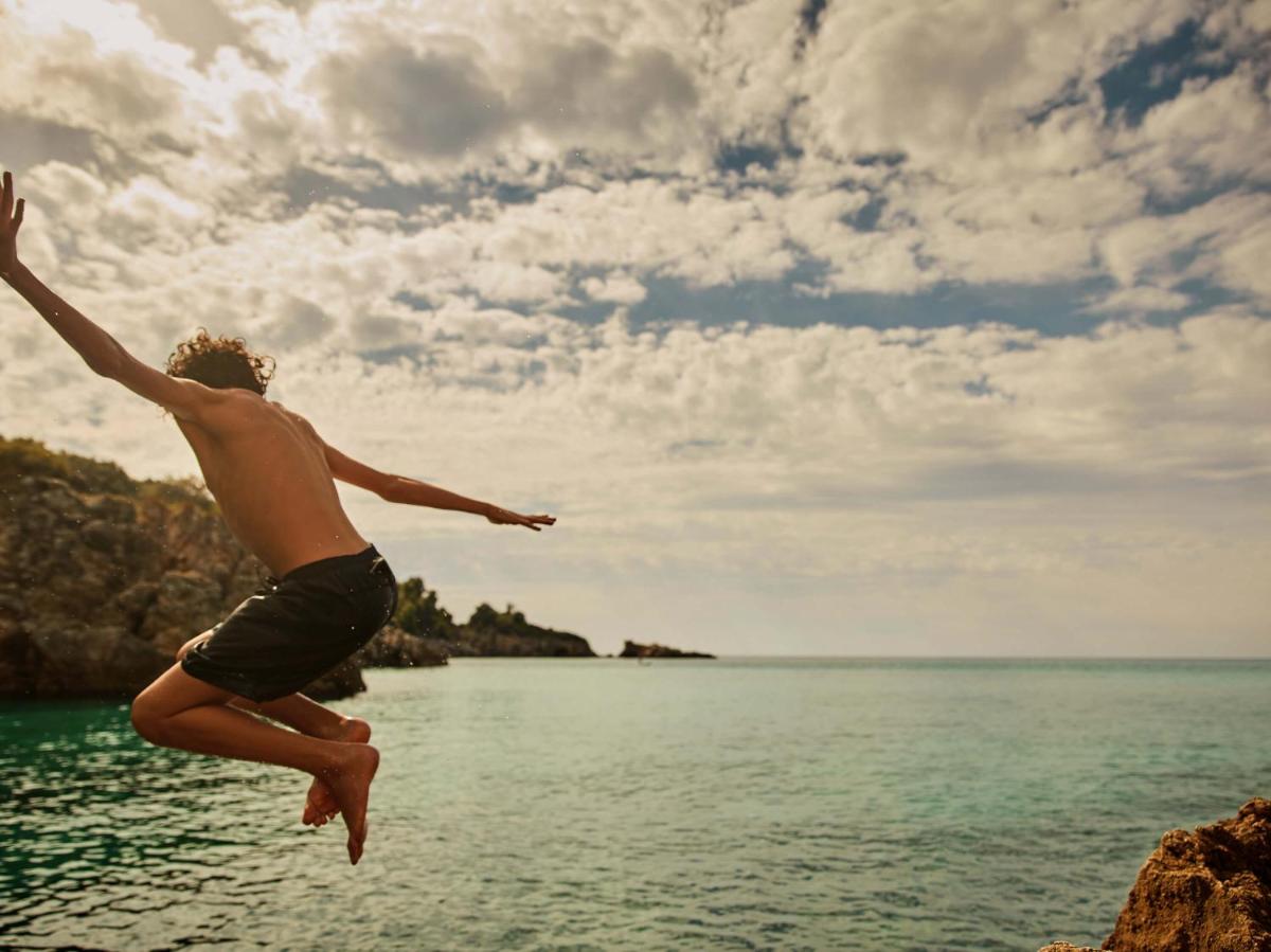 Elix, Mar-Bella Collection