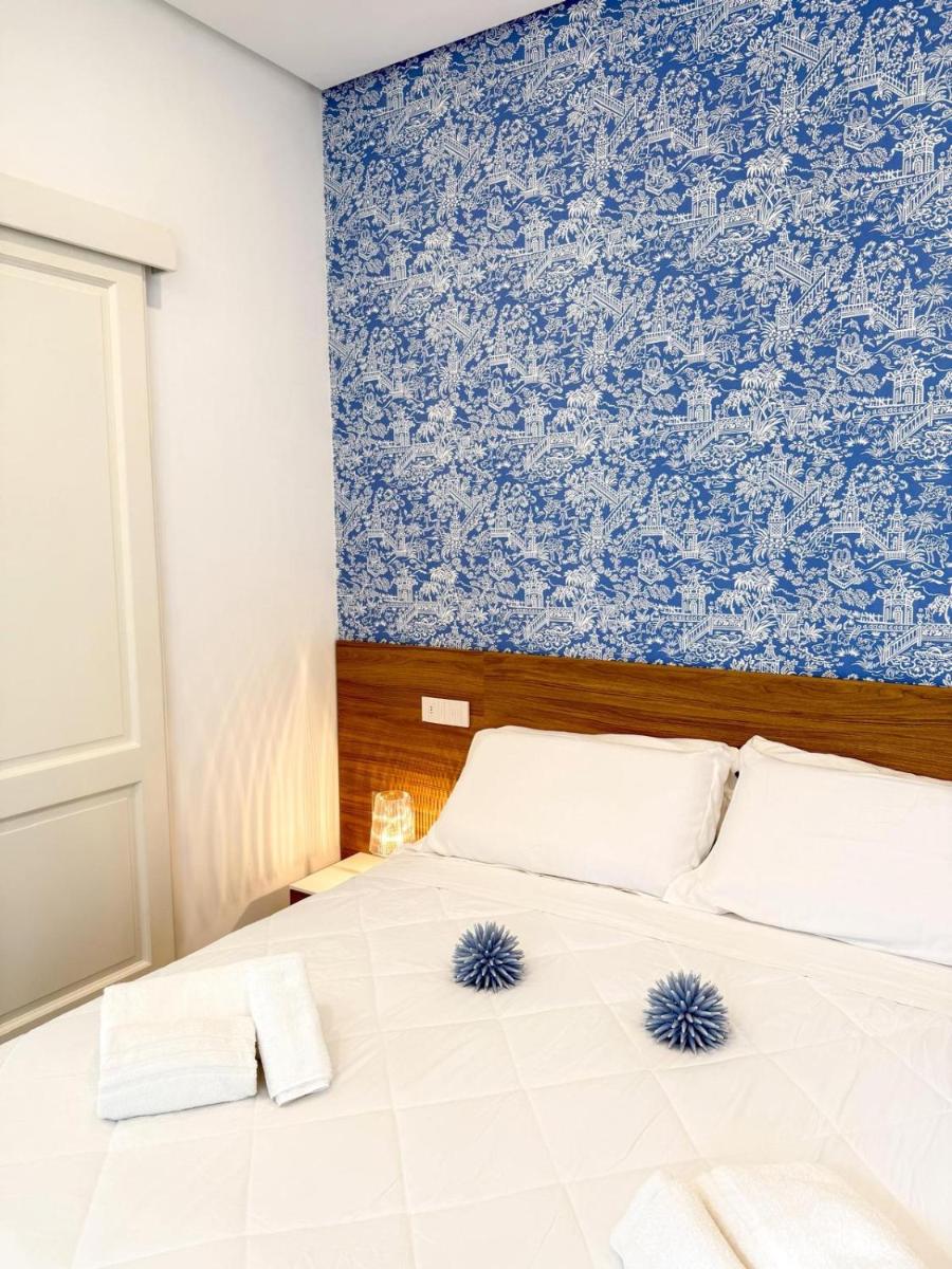 Marina Palace Apartments & Terrace