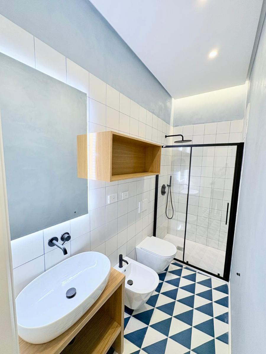 Marina Palace Apartments & Terrace